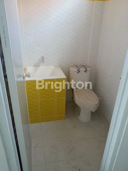 image DISEWAKAN RUKO 3 LANTAI DI GAJAHMUNGKUR (4)