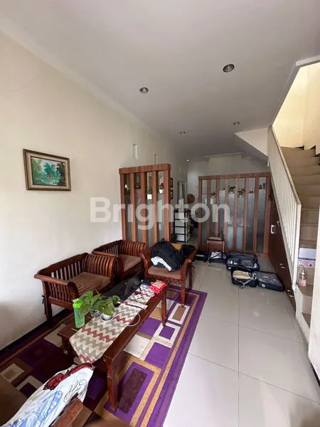 image RUMAH CANTIK 2 LANTAI JUAL TASIKMADU MALANG (8)