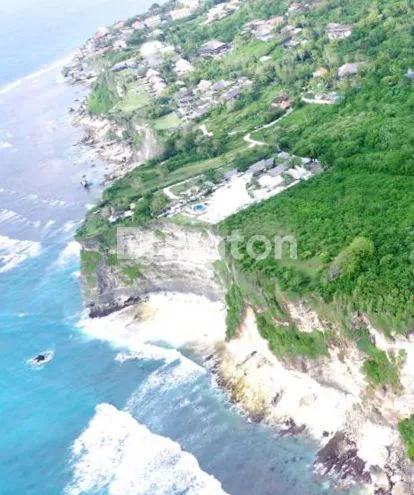 image TANAH DI TEBING PANTAI SULUBAN, PECATU - BALI (1)