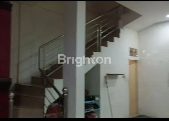 image RUMAH MEWAH LT 90M², 4 KT DI PERWIRA II MEDAN (4)