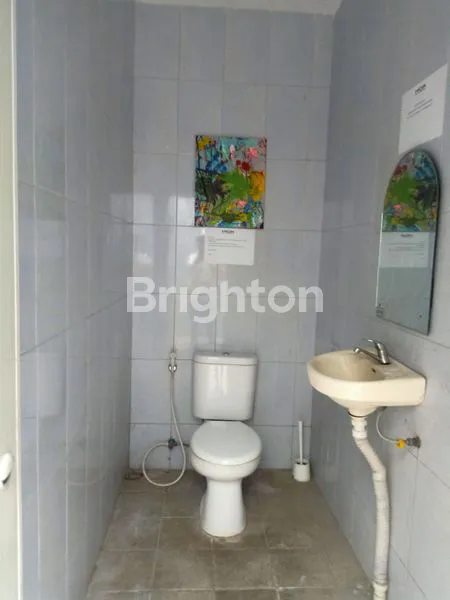 image RUKO 1 LANTAI LOKASI SUPER STRATEGIS DI JAKARTA SELATAN (6)