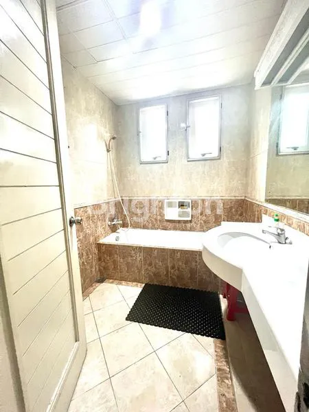 image RUMAH SUTERA ONYX ALAM SUTERA (7)