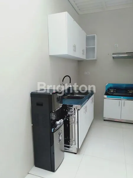 image RUMAH BARU DAN FULL FURNISHED 2 LANTAI (2)