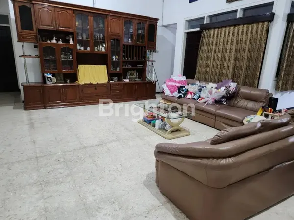 image RUMAH SECOND LUAS DI KUTISARI, DEKAT SIER (3)