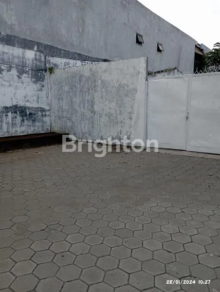 image RUMAH LUAS DI JL PROPINSI KEDIRI (5)