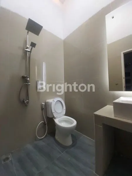 image RUMAH BARU SIAP HUNI DIJUAL DI PERUMAHAN RATINDO (6)