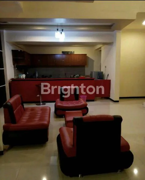 image BUDGET HOTEL 89 ROOM SELANGKAH DARI JALAN KH AGUS SALIM (7)