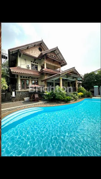 image RUMAH MEWAH DAN NYAMAN DI DURIAN RAYA CILANDAK KKO (1)