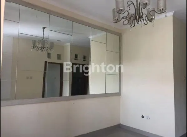 image HUNIAN ETNIK BALI 1 LANTAI SEMI FURNISHED DI CLUSTER PURI KINTAMANI CILEBUT BOGOR (4)