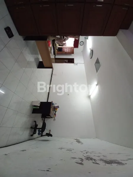 image RUMAH STRATEGIS BUNGA BUNGA (4)