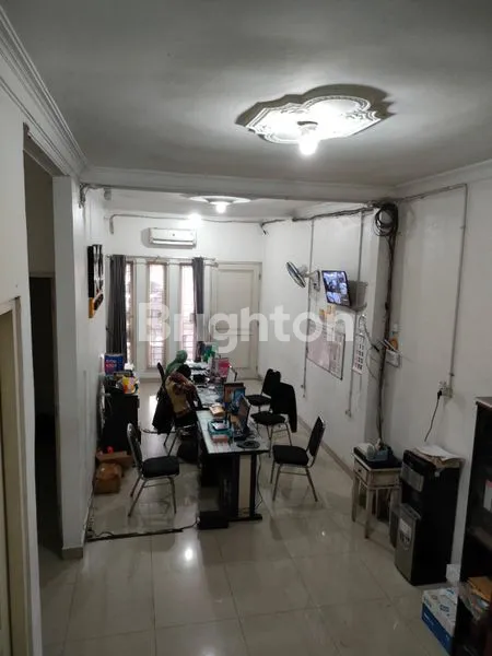 image GUDANG + RUMAH 2 LANTAI NOL JALAN RAYA STRATEGIS  TUK USAHA ATAU KANTORRAYA SEPANJANG (3)