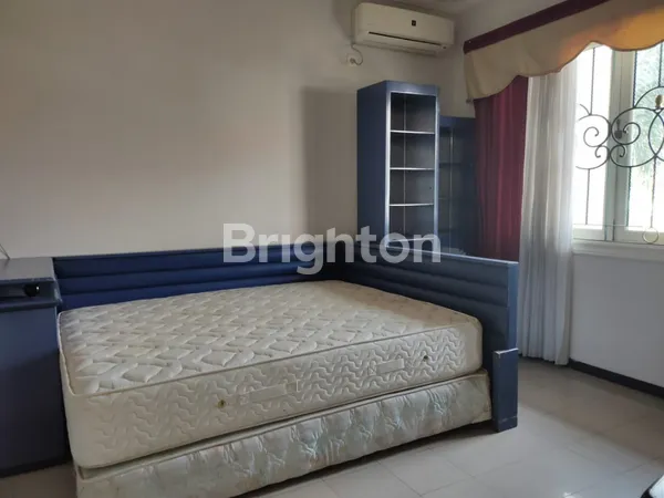 image RUMAH MEWAH DHARMAHUSADA INDAH DEKAT NOL JALAN RAYA DHARMAHUSADA (2)