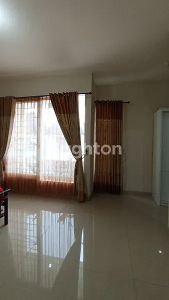 image RUMAH FULL FURNISH 2 LANTAI (8)