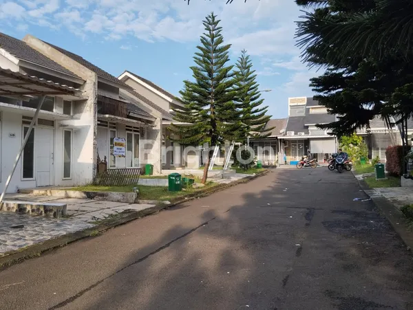 image RUMAH 1 LANTAI DI CLUSTER ALLEGRO - SENTUL CITY (6)