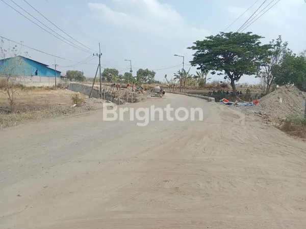 image TANAH KAVLING SIAP BANGUN DI AREA PERINDUSTRIAN ROW MUAT KONTAINER DEKAT JALAN TOL (1)