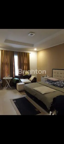 image RUMAH MEWAH COZY 2 LANTAI DI JAKARTA SELATAN. (3)