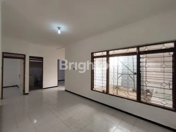 image RUMAH SIAP HUNI RUNGKUT SURABAYA TIMUR DEKAT SUPERINDO MERR (5)