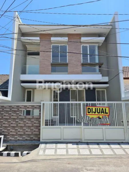 image DIJUAL RUMAH SURABAYA BARU BAGUS 2LT  (1)