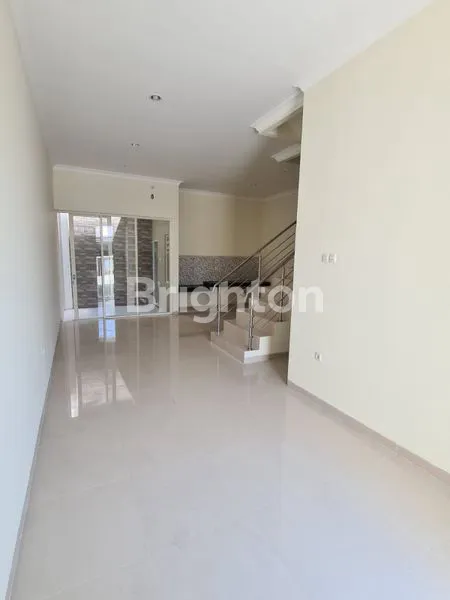 image DIJUAL RUMAH SURABAYA BARU BAGUS 2LT  (3)