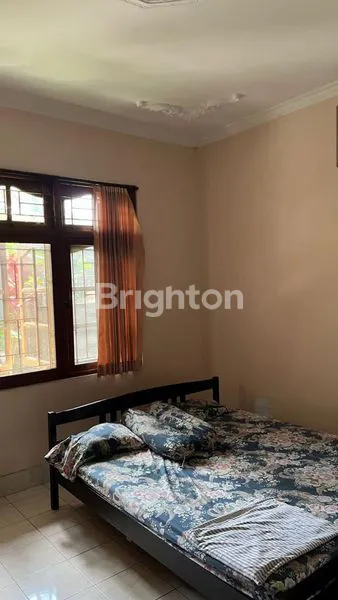 image RUMAH DENGAN HALAMAN LUAS DAN ASRI DI TENGAH KOTA GIANYAR (7)