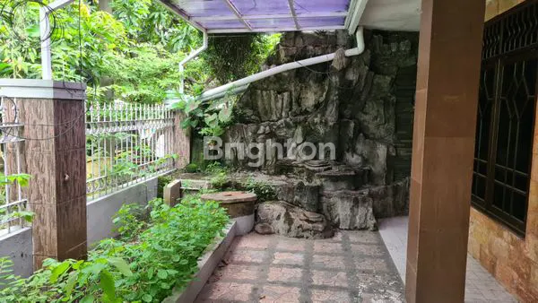 image RUMAH SECOND SIAP HUNI RUNGKUT SURABAYA TIMUR DEKAT MERR (2)