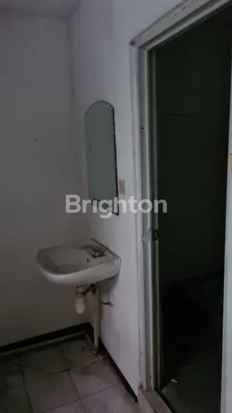 image RUMAH SECOND SIAP HUNI RUNGKUT SURABAYA TIMUR DEKAT MERR (6)