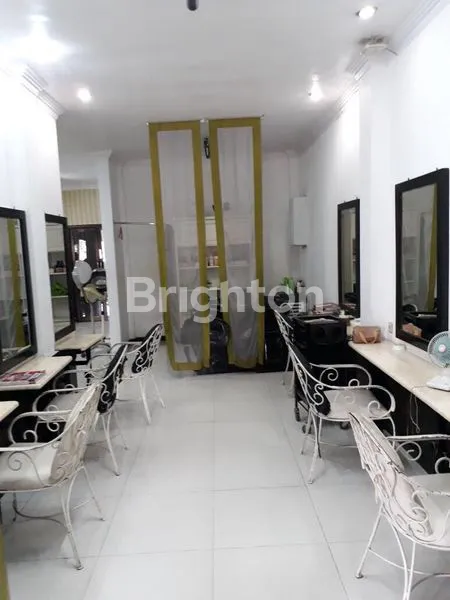 image RUMAH USAHA DI RAYA NGAGEL JAYA SELATAN (5)