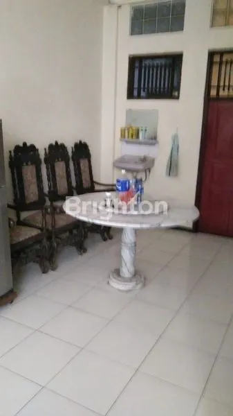 image RUMAH 2 LANTAI DEKAT RUMAH SAKIT DI SEMARANG TIMUR (5)