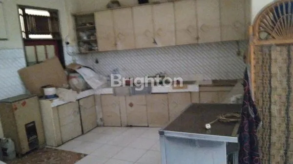 image RUMAH 2 LANTAI DEKAT RUMAH SAKIT DI SEMARANG TIMUR (4)