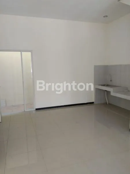 image RUMAH BARU GRES LOKASI STRATEGIS (6)