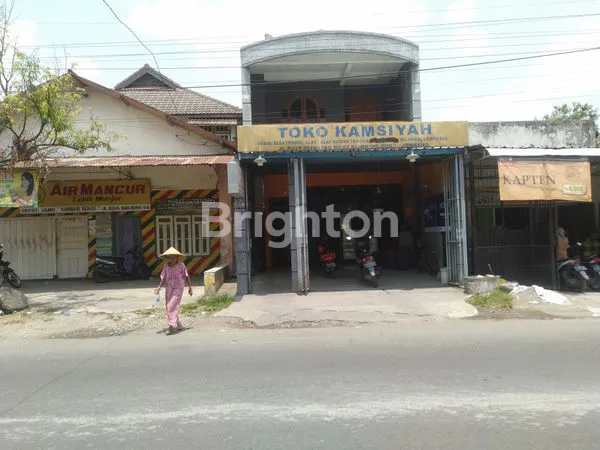 RUKO 2 LANTAI SIAP HUNI DEPAN PASAR BLIMBING JOMBANG