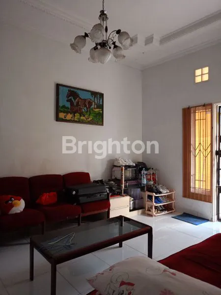 image RUMAH LUAS POSISI HOOK (4)