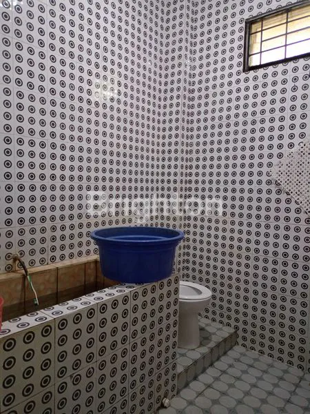 image RUMAH LUAS POSISI HOOK (8)