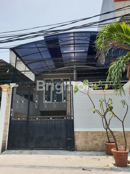 image RUMAH TELUK GONG PENJARINGAN (6)