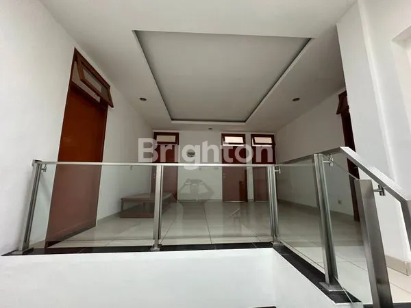 image RUMAH TINGGAL MEWAH 2 LANTAI DI MELONG CIJERAH BANDUNG (4)