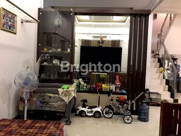 image HARGA MURAH, RUMAH SEMI HUNIFURNISH SIAP HUNI DI KOTA BARU DRIYOREJO (4)