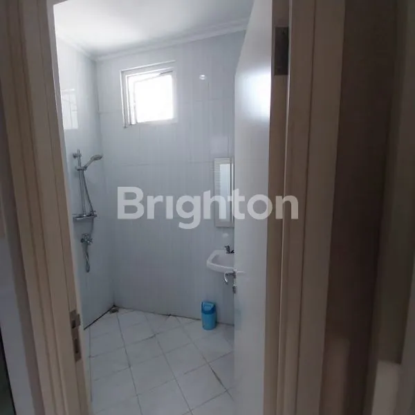 image JUAL RUMAH DI.KOTA WISATA CIBUBUR (7)