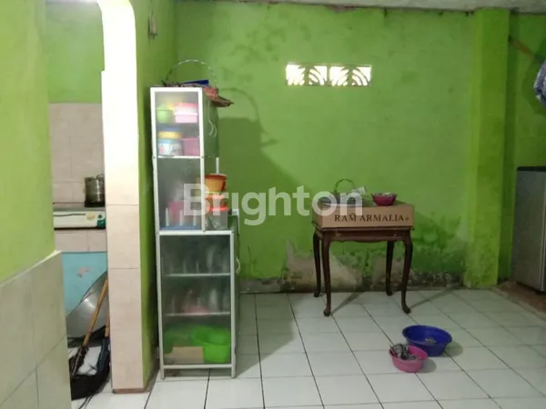 image RUMAH STRATEGIS PINGGIR JALAN UTAMA KARAWANG DEKAT SATE MARANGGI H YETTY (8)