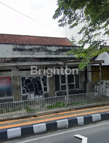image RUMAH DAN RUANG USAHA DI KLATEN, LOKASI RAMAI DAN STRATEGIS!! ISTIMEWA (2)