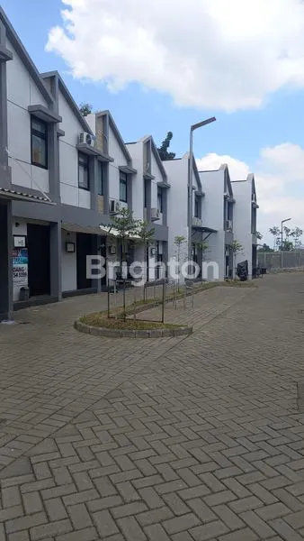 image M HOUSE DI VALLEY MANSION ARAYA DEKAT UNIVERSITAS BINUS MALANG (3)