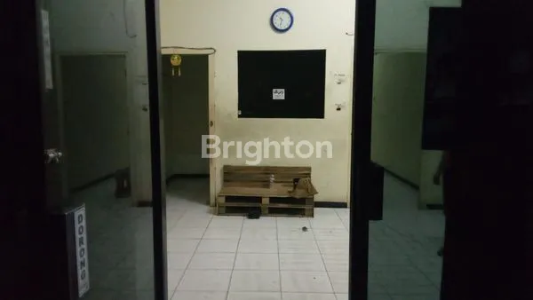 image RUKO 4 LANTAI DI PUSAT KOTA (3)