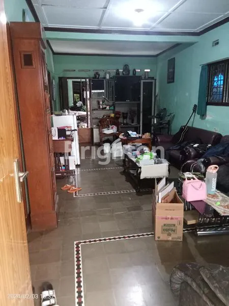 image HANS STRAAT MERGOSONO 2 (2)