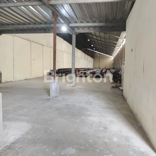 image GUDANG BESAR DISEWAKAN DAN DIJUAL DI SURYANATA  (2)