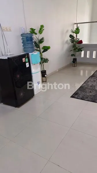 image RUMAH MEWAH 2 LANTAI (4)