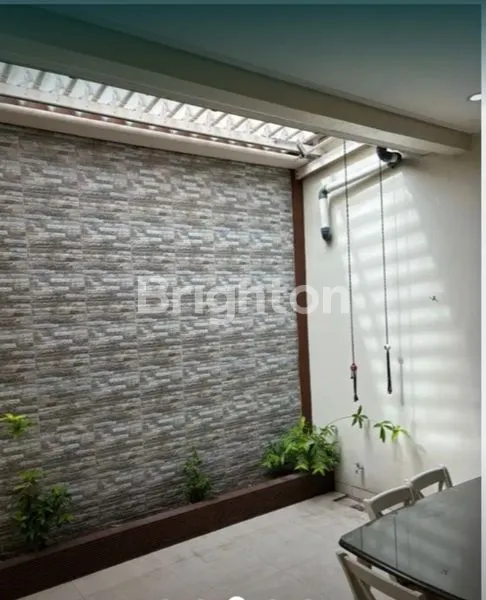 image TOWN HOUSE GREEN WOOD CIPUTAT TIMUR (6)