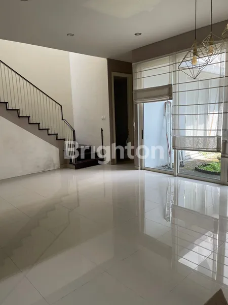 image JUAL RUMAH CANTIK SIAP HUNI DI WISATA BUKIT MAS 2 GRAND PALAIS, SURABAYA. (7)