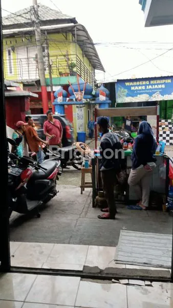 image RUKO 2 LANTAI SANGAT COCOK SEKALI BUAT USAHA KARENA DI PUSAT KERAMAIAN USAHA BERADA DI JL NURKIM CIBOGOR CIBOGEL CIKARET KOTA BATU BOGOR  (5)