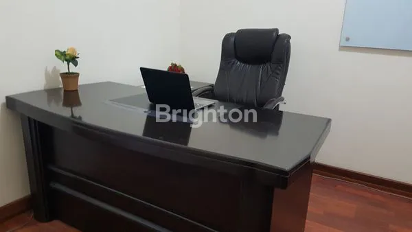 image RUKO GRAND ARIES NIAGA, 5 LANTAI, FURNISH LENGKAP DGN PERALATAN KANTOR, PINGGIR JALAN RAYA, SAMPING TOL KEBON JERUK/MERUYA, PURI, JAKARTA BARAT, HADAP SELATAN, NEGO SAMPE DEAL (7)