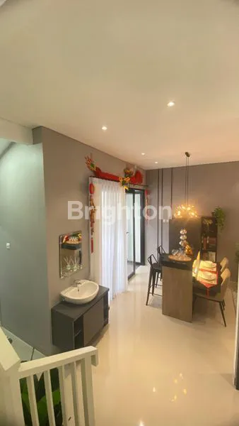 image RUMAH SURABAYA BARAT HANYA 1M AN (6)