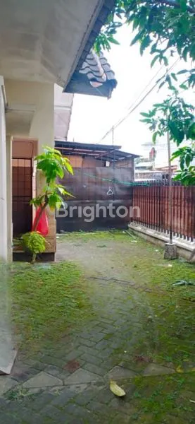image RUMAH LUAS POJOK DIJUAL DI AREA JALAN IKAN-IKAN KOTA MALANG (7)